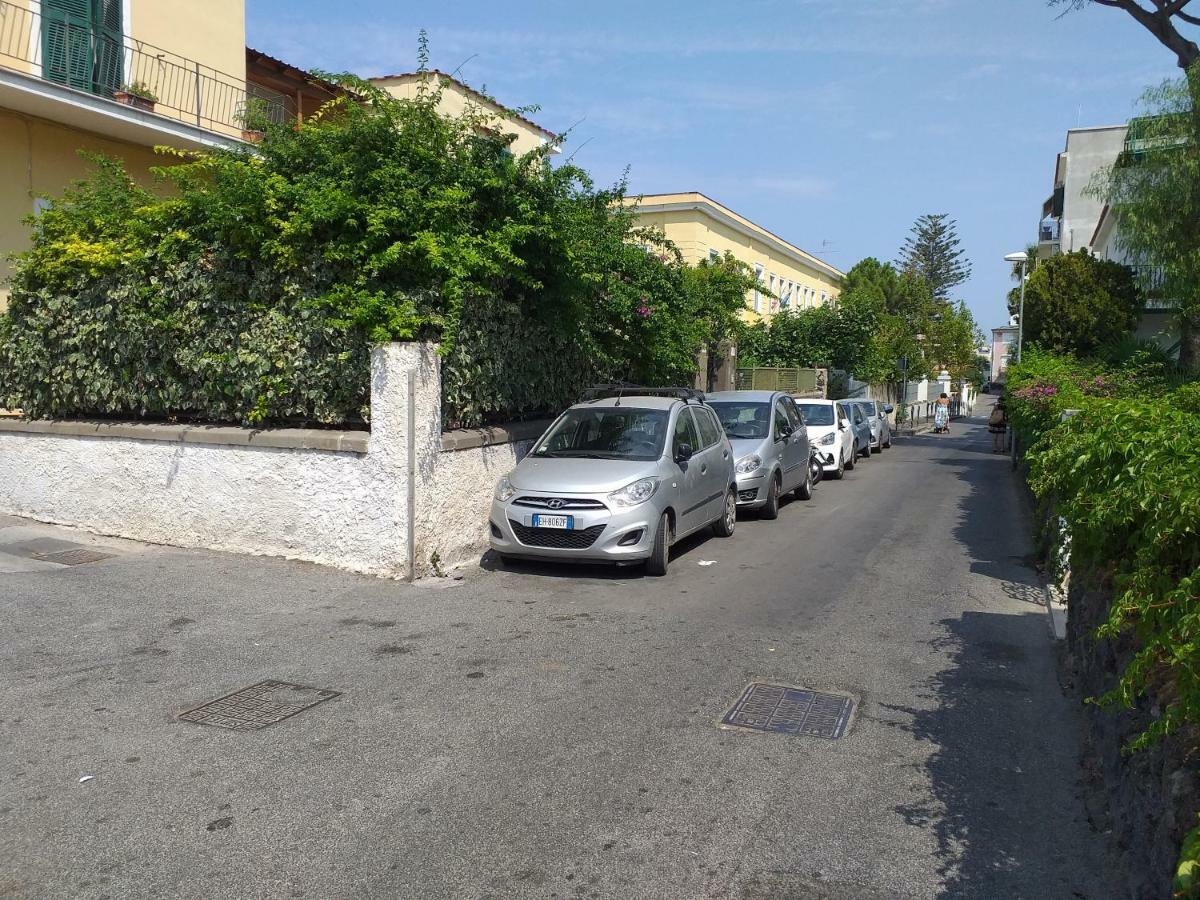 Appartamento G. Cervera66 Ischia Eksteriør bilde